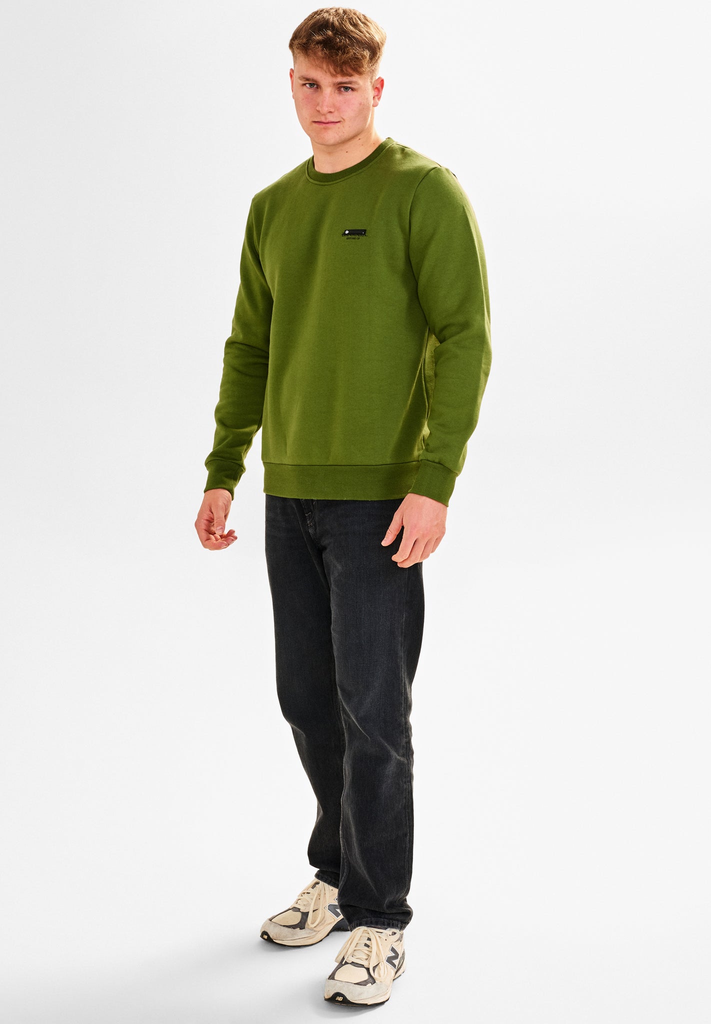 DXNMXRK. DX-Birk Outlet Chieve