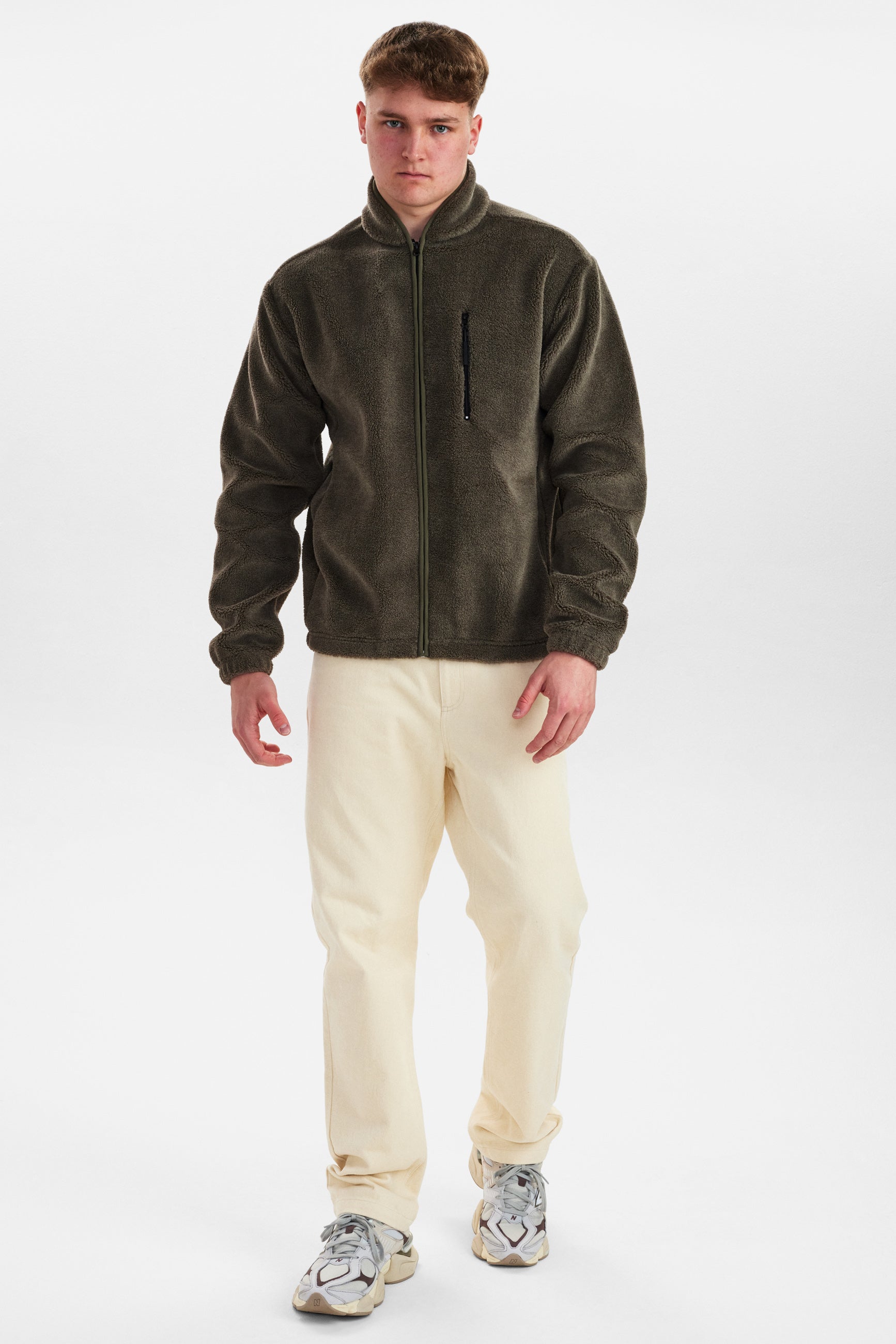 DXNMXRK. DX-Edelhard Outlet Army green