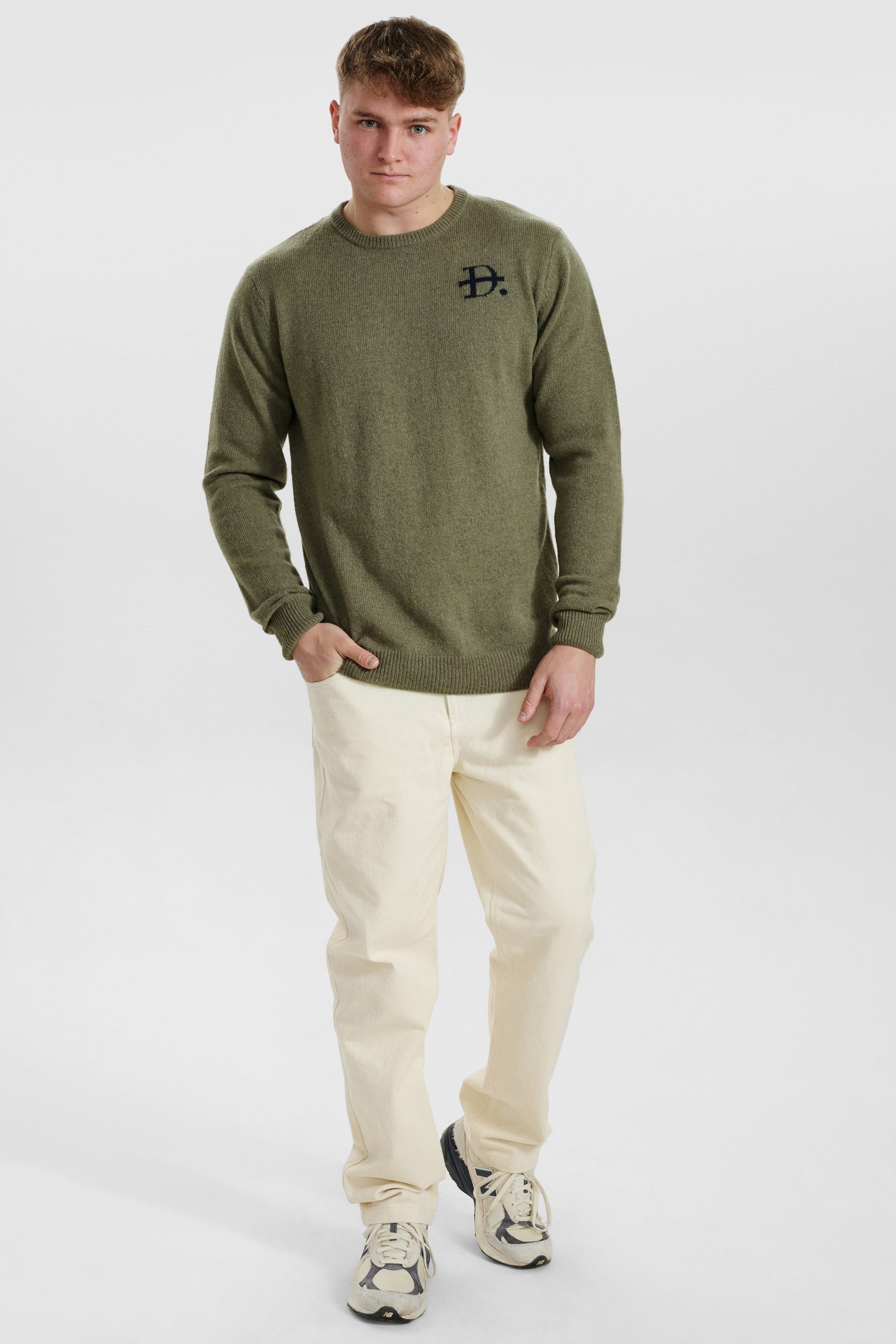 DXNMXRK. DX-Edmond Outlet Deep Lichen Green