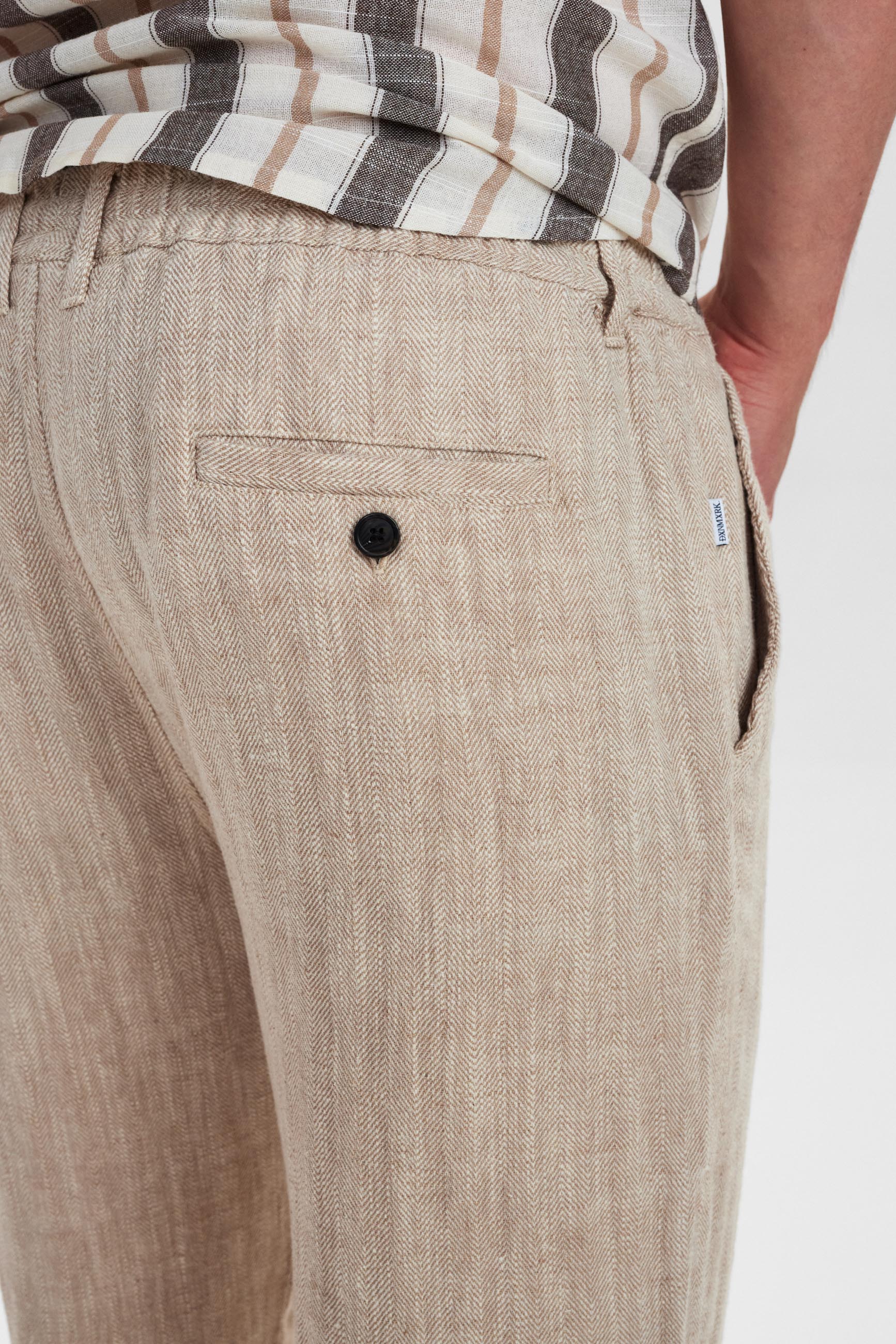 DXNMXRK. DX-Edom Outlet Sand