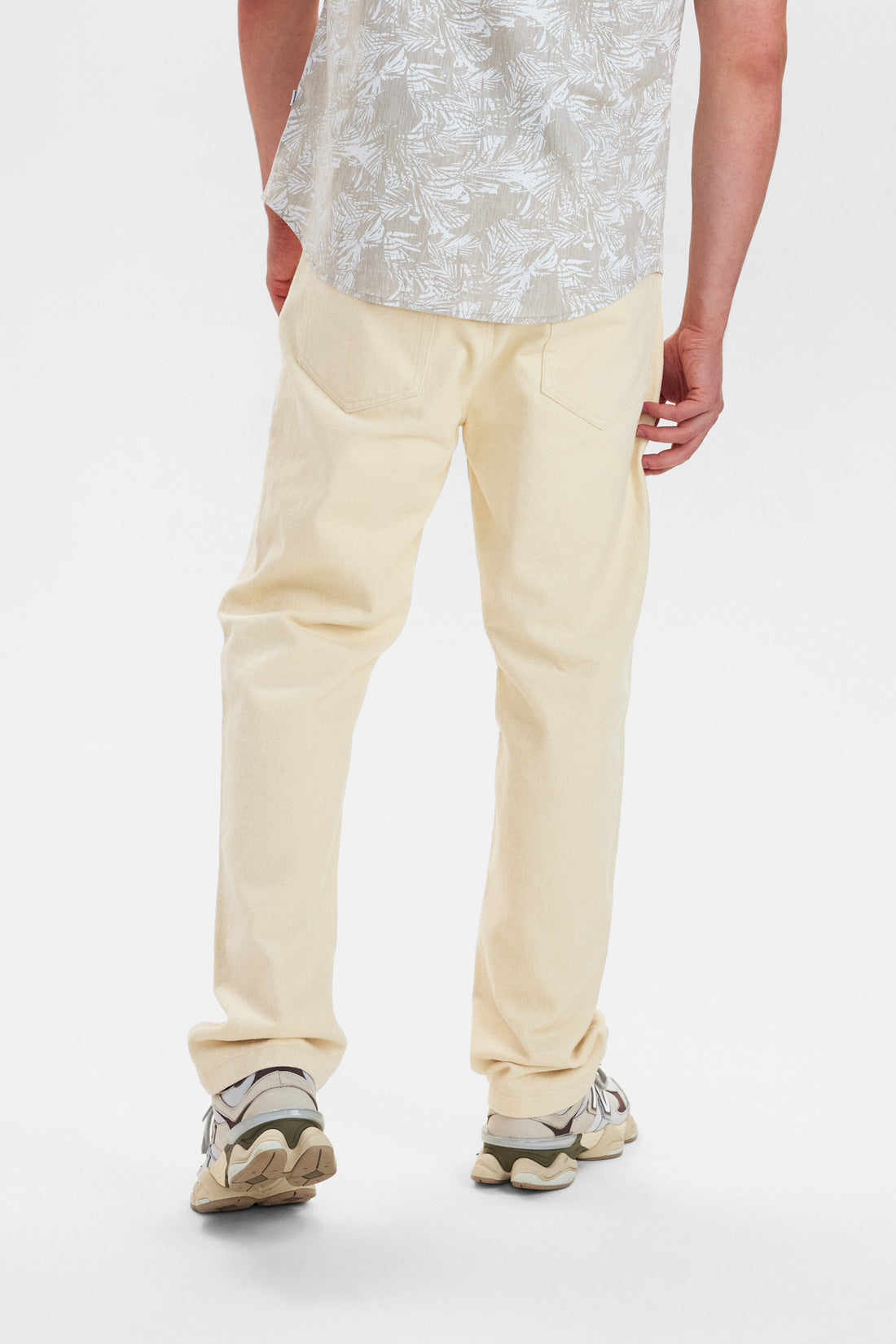 DXNMXRK. DX-Elton Outlet Tofu