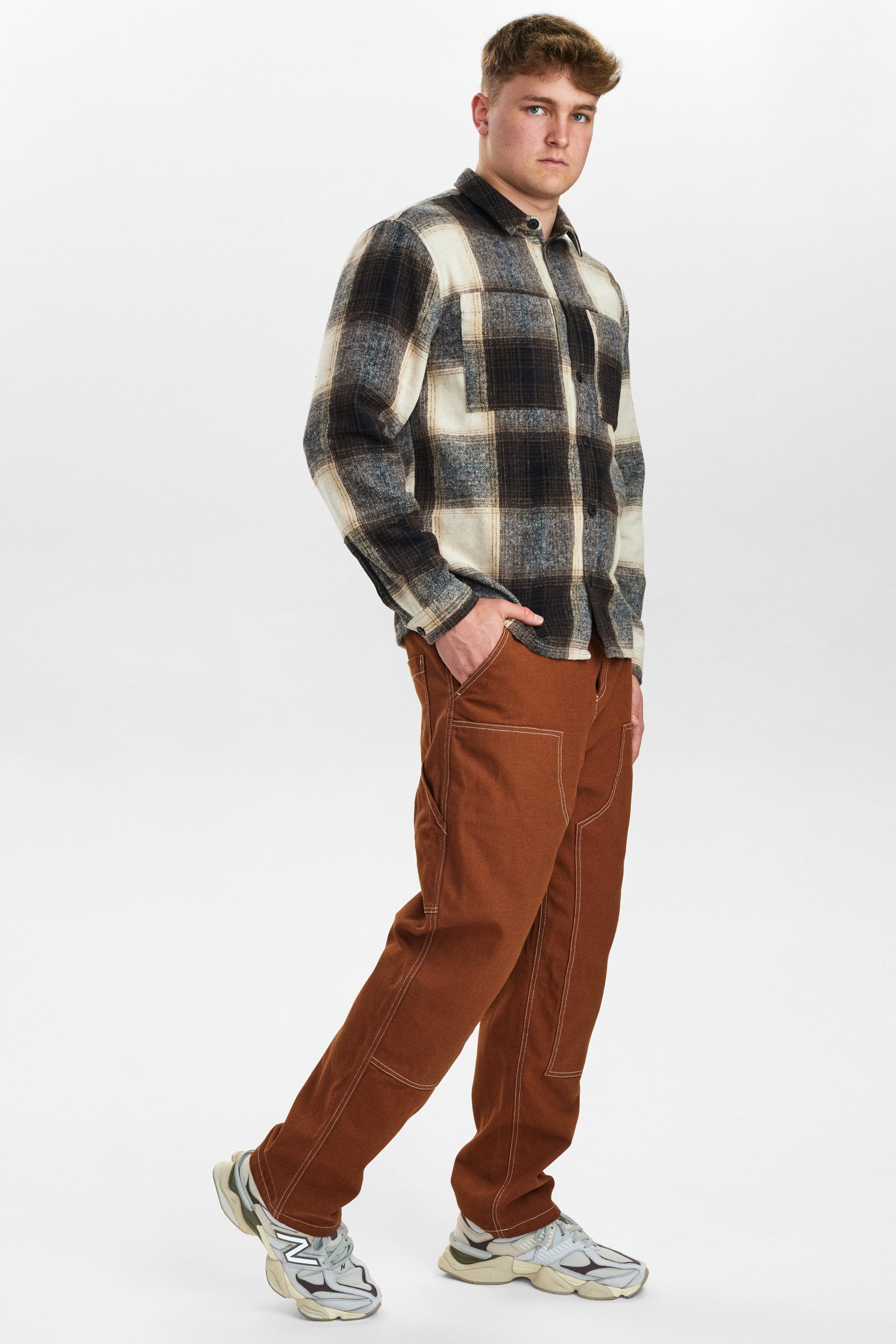 DXNMXRK. DXEastom Outlet Dark Brown