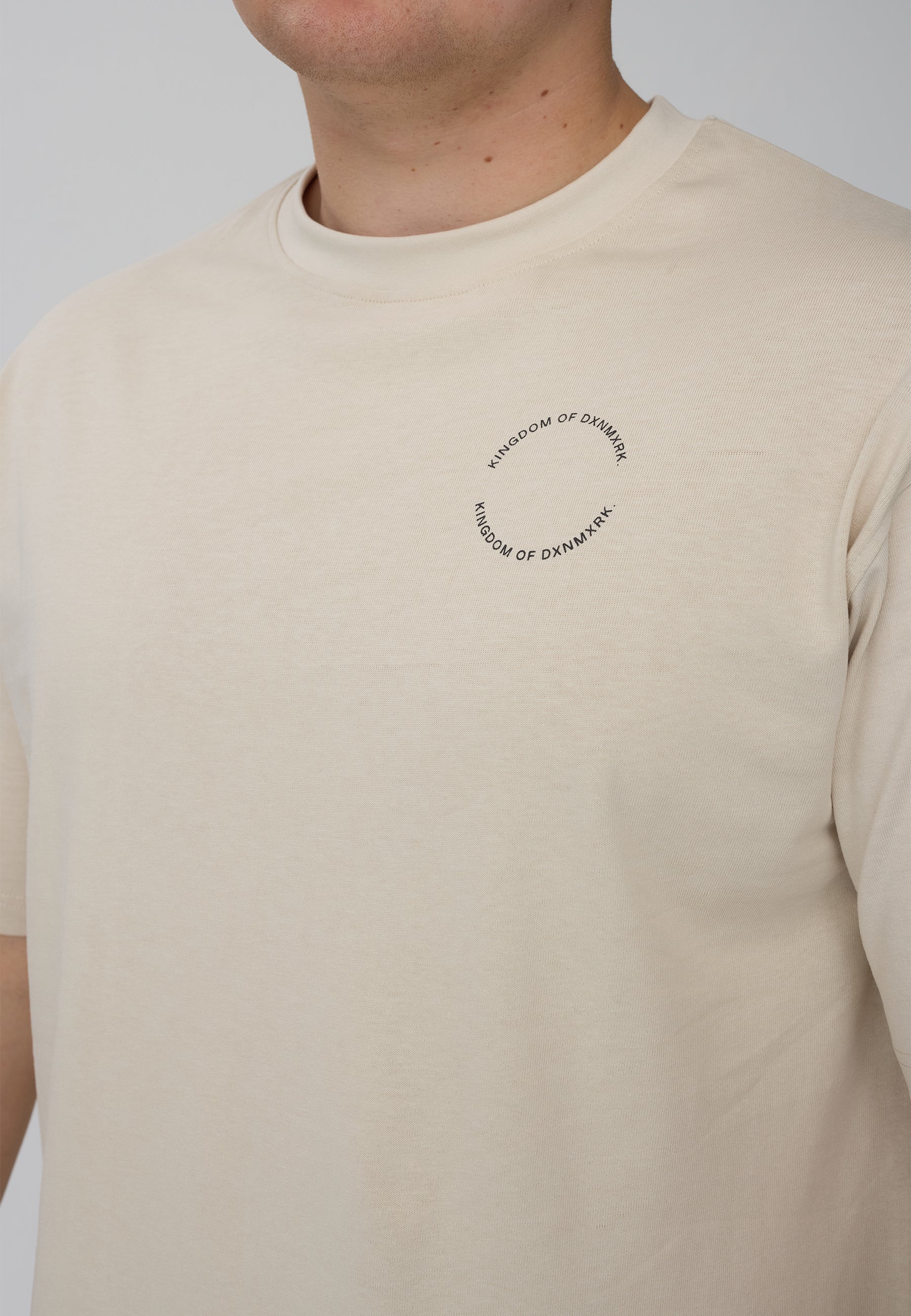 DXNMXRK. DXGabrian T-shirt Beige
