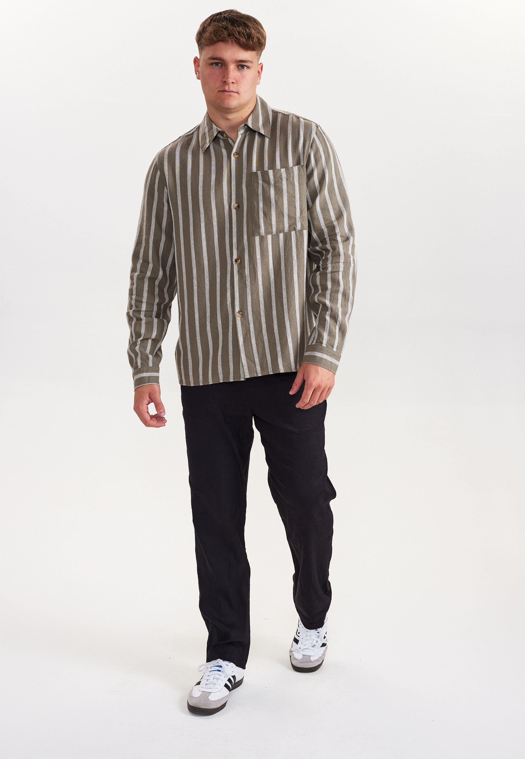 DXNMXRK. DXfargo Outlet Army green